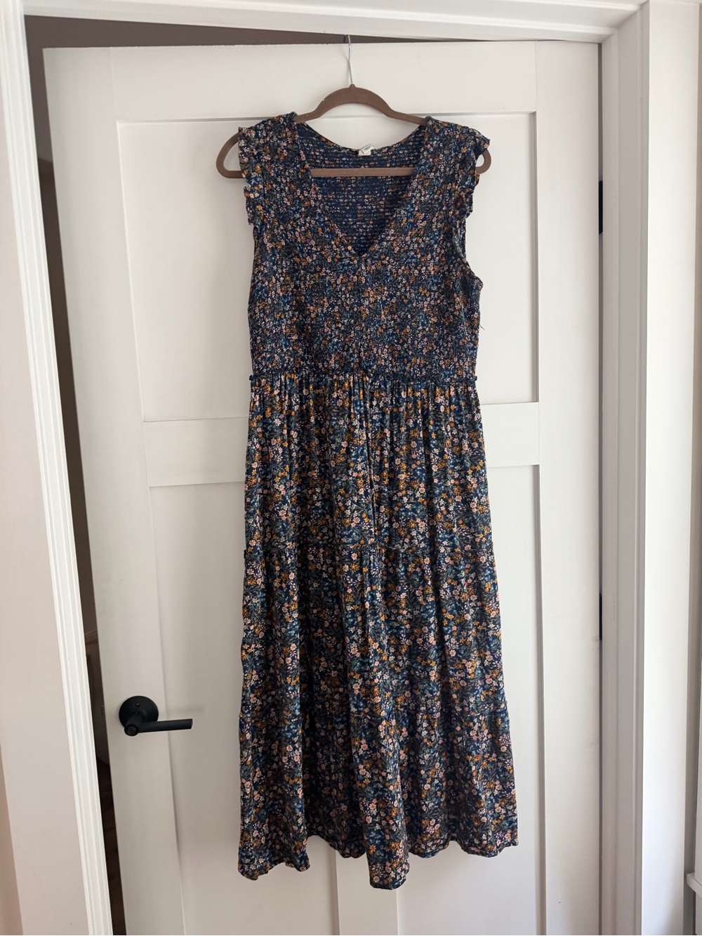 Smocked floral maxi Dress fit and flare